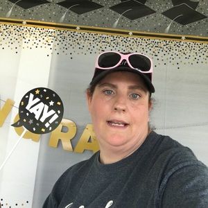 Meet your Posher, Pamela